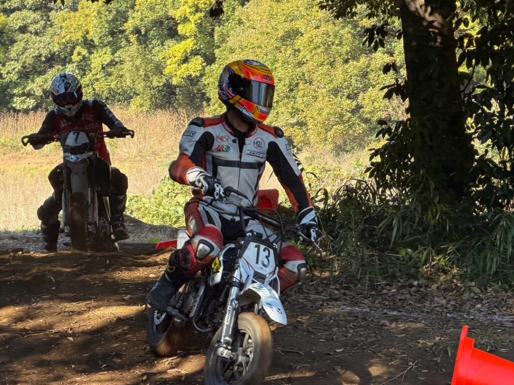 モタードSunday４時間耐久レースにＳＭ１２５で参加してきました！